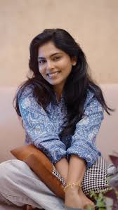 Between heat styling and daily stress, my hair felt dry, frizzy, and just…  tired., Turns out, it simply needed hydration., @parachute_advansed Aloe  Vera Hair Oil — with aloe for hydration and coconut ...