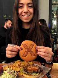 Sally took off her pants and i was amazed at the juicyness of her back burger. Burger X Guess The Secret Ingredient Of Roadster Diner S Newest Burger