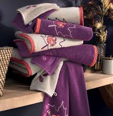 Françoise saget est un magasin spécialisé dans le linge de maison depuis plus de trente ans. Linge De Toilette Sonate D Automne Linge De Bain Linge De Toilette Linge