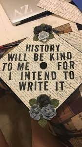 13 Graduation Cap Ideas For Mass Comm Or Journalism Majors Graduation Cap Designs College Graduation Cap Decoration Graduation Cap Decoration