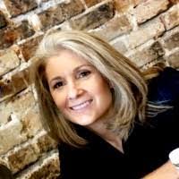 Kimberly Reich's Instagram, Twitter & Facebook