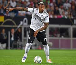 Defender who began his professional career in 2006 with hertha bsc ii and made his international debut for germany in 2009. Man United Still Keen On Jerome Boateng Sportingfreak Com