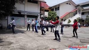 Smp empu tantular jl palebon raya semarang smp filial negeri 20 jl. Temon Holic Smp Empu Tantular Semarang Youtube