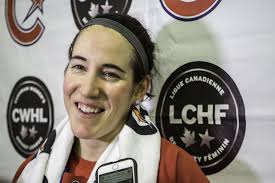 Caroline Ouellette Returns to Canadiennes Lineup After Ten-Month Absence
