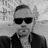 Cephas Jackson's Instagram, Twitter & Facebook