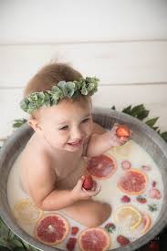 How much breast milk to use. Milk Bath Photography 10 Top Questions I Get Asked By Prospective Clients