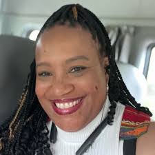 Evette Everett's Instagram, Twitter & Facebook