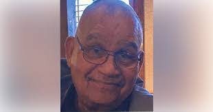 Jeannette Lamb's Instagram, Twitter & Facebook