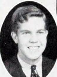 Julia Mims's Instagram, Twitter & Facebook