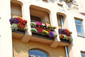Austrian window boxes and balcony planters. 37 Gorgeous Window Flower Boxes With Pictures