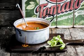 Sag Den Tutensuppen Den Kampf An Und Macht S Selbst Mit Etwas Zeit Und Guten Zutaten Konnt Ihr Schon Bald Eine Herrlich Aro Tomaten Suppe Tomatensuppe Tomaten