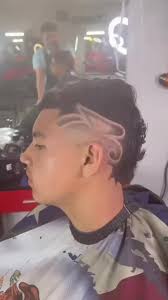 Rayas Barber