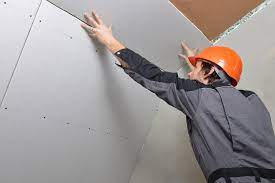 Einbindung von trennwänden in die kehlbalkendecke. Trockenbau Der Perfekte Ubergang Zwischen Wand Und Decke