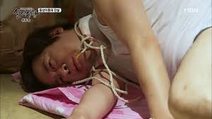 사지가 결박된 채 아내에게 강간당한 남편?! | 네이트 TV