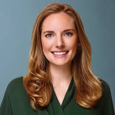 Liz Goodwin's Instagram, Twitter & Facebook