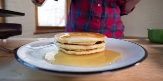 Amazon.Com : Betty Crocker Bisquick Shake 'N Pour Buttermilk Pancake Mix,  10.6 Oz. : Grocery & Gourmet Food