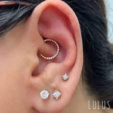 Lulus No Instagram How Painful To You Think Daith Piercings Are Follow Lulusbodyjewelry For More Jewelry Conte Ear Piercings Ear Cuff Earrings