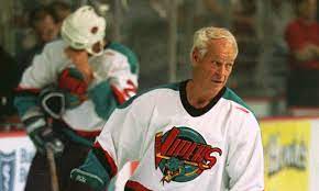 Hockey legend gordie howe has died after a lengthy illness. Remembering When Gordie Howe Suited Up For A Pro Hockey Game At The Age Of 69 For The Win