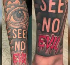 It is highly detailed and shaded using a black color. Areeisboujee Wohnung Dekoration Wohnzimmer Hausdekoration Schlafzimmer Wohnideen Einrich Forearm Tattoo Quotes Tattoo Sleeve Men Forearm Sleeve Tattoos
