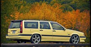 Volvo 850 T5 R Wagon Mine Is Platinum Silver Not Actually An R But Runs Circles Around The Average Mid 90 S Grocery Getters And Volvo 850 Volvo Cars Volvo