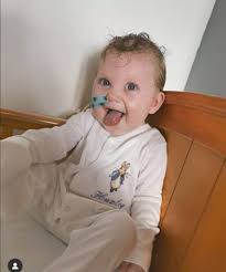 Hypoplastic Left Heart Syndrome: Huxley's Story - Tiny Tickers