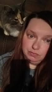 Elizabeth Collman's Instagram, Twitter & Facebook