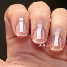 La plus grosse et plus jolie je les tester est c trou bo *0. Nail Art Facile 2017 Idees Chics Dernieres Tendances Et Tutoriels En Photos