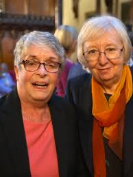 I am very sad to say that my dear friend Sandy Wing left us too soon a  fortnight ago. Sandy started at ICI Fibres about 1969 and was there right  to the