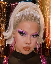 Willow Pill (@willowpillqueen) • Instagram photos and videos