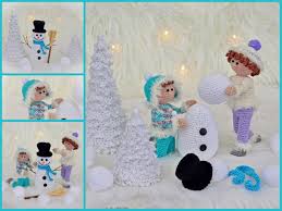 7:00 schneemann gebaut 7:10 die erste emanze auf dem weg zur arbeit beschwert sich warum das keine schneefrau ist 7:15 schneefrau dazu schneemann bauen 2018. Wir Bauen Einen Schneemann Winterkinder 2020