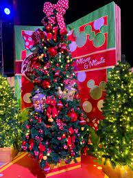 Disney Springs Christmas Tree Trail Wdw Vacation Tips Disney Springs Disney World Christmas Disney Holiday