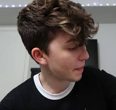 What are androgynous haircuts anyway? Short Androgynous Haircuts For Guys Novocom Top