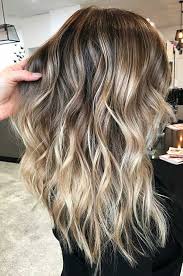 Frisuren Fur Damen Frisuren Stil Haar Kurze Und Lange Frisuren Frisuren Langhaar Frisuren Lang Bunte Haare