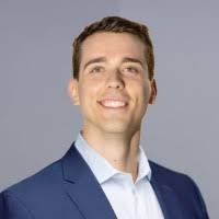 Eric Qualls's Instagram, Twitter & Facebook