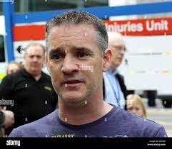 Head shot headshot speaking mangdm hi-res stock photography and images