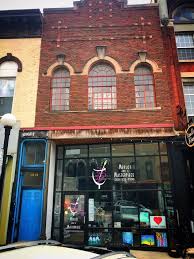 1 Bedroom Loft Apartment Downtown Bloomington Apartment For Rent In Bloomington Il Apartments Com