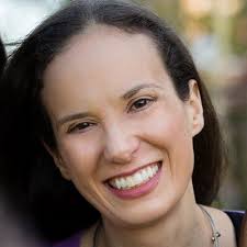 Victoria Grantham's Instagram, Twitter & Facebook