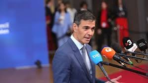 Sánchez transmite a Zapatero su "confianza" en su inocencia y se solidariza con sus hijas