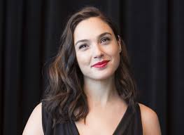 Judging by the comments here and the name of the users, 50% of people voting for this woman are bots of some outraged incel fanboy. Top 10 Hollywood Actress 2021 Stunningly Beautiful Pickytop