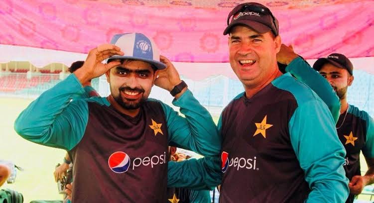 Image result for Pakistan will become formidable T20 unit again: Mickey Arthur"