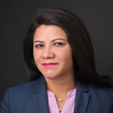 Adriana Cadena's Instagram, Twitter & Facebook