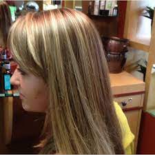 Light Natural Level 6 With Level 8 Gold Beige Highlights And Evenly Spaced Highlights Pre Lifted With Lightener Elegant Ponytail Hair Beauty Long Hair Styles