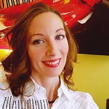 Miranda Mcardle's Instagram, Twitter & Facebook