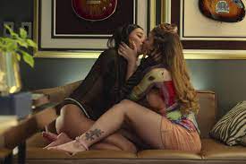 Euphoria e Rebelde: Jovens que transam e se drogam dominam séries; veja  a quais assistir - 12012022 - Streaming - Guia Folha