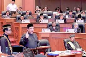 Lengkap dengan ibu negeri di seluruh kawasan, mengikut urutan. Mukhriz Sahkan Rombakan Exco