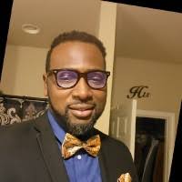 50+ perfiles de «Roberson»