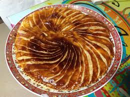 Galette Des Rois A La Creme Patissiere Et Frangipane Patissiere Recette Feta Galette Des Rois