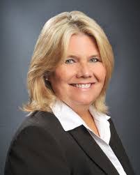 Lisa Skipper's Instagram, Twitter & Facebook