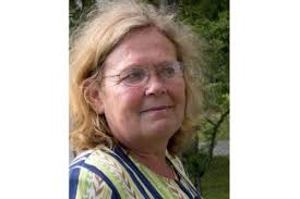 Eure. Ancienne institutrice et conseillère municipale de Charleval, Annie  Becker nous a quittés