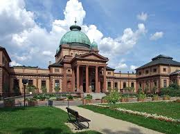 Datei Bad Homburg Kurpark Kaiser Wilhelms Bad 002 Jpg Wikipedia Deutsche Landschaft Stadte Deutschland Bad Homburg
